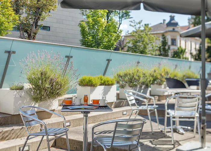 Гостьовий будинок Haus Der Begegnung